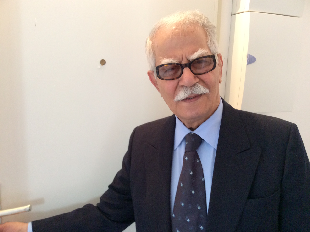 پرویز معتمد